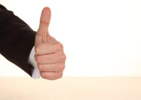 你真的知道應(yīng)該怎么選擇拋丸機(jī)？